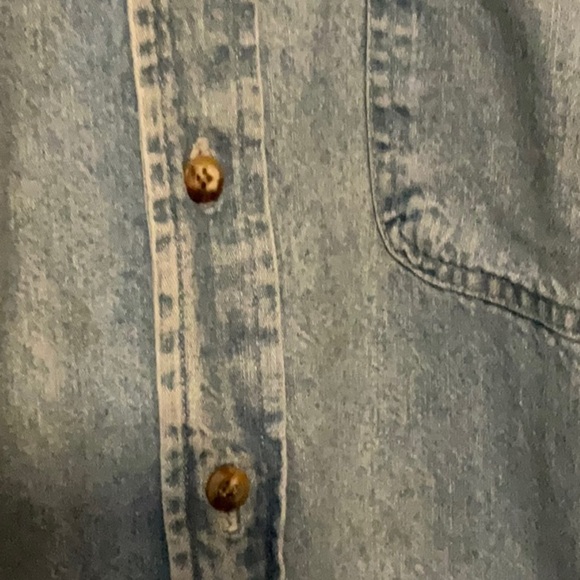 Flyshacker Clothing Co Men’s Medium Wash Denim Long Sleeves Shirt Size Medium - Picture 8 of 13